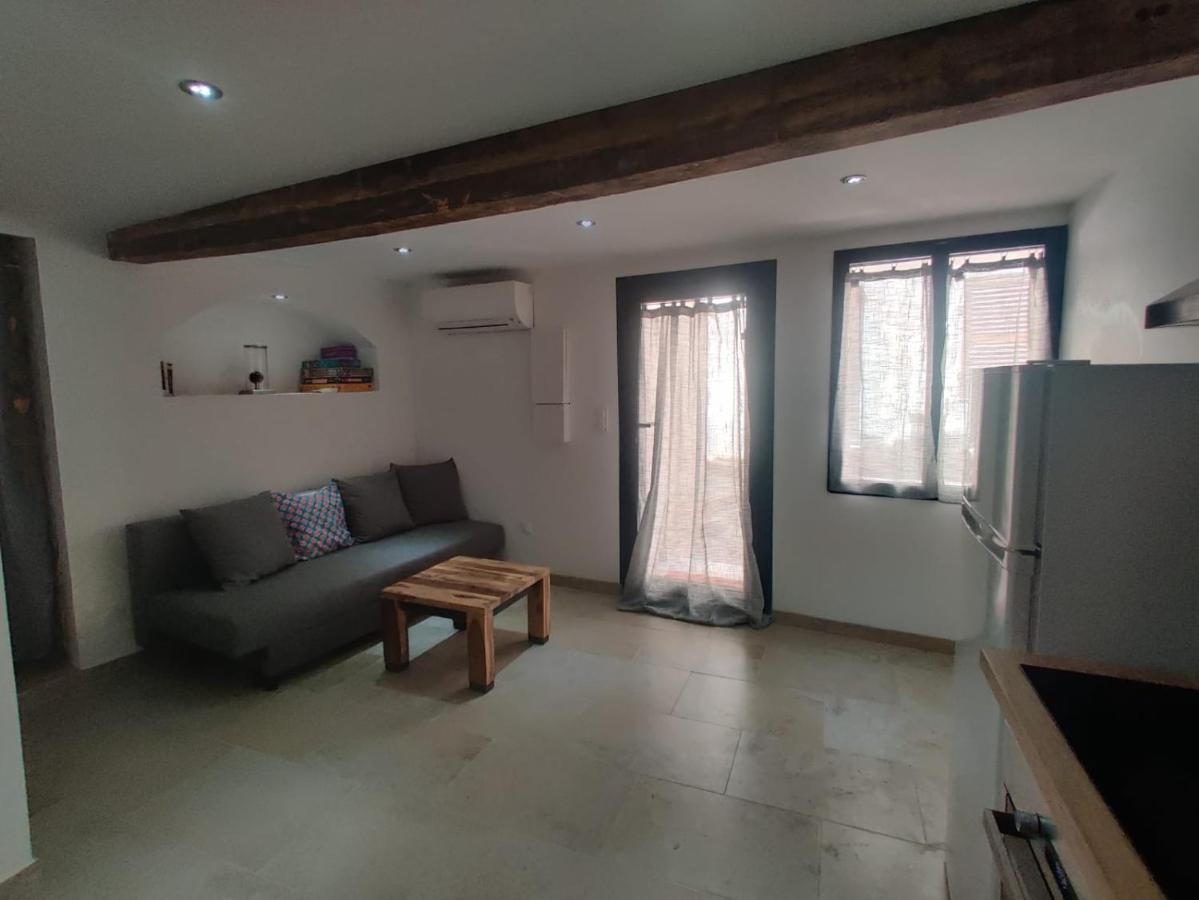 Logement Neuf Centre Du Village Aux Pieds Du Chateau กรีโมด์ ภายนอก รูปภาพ